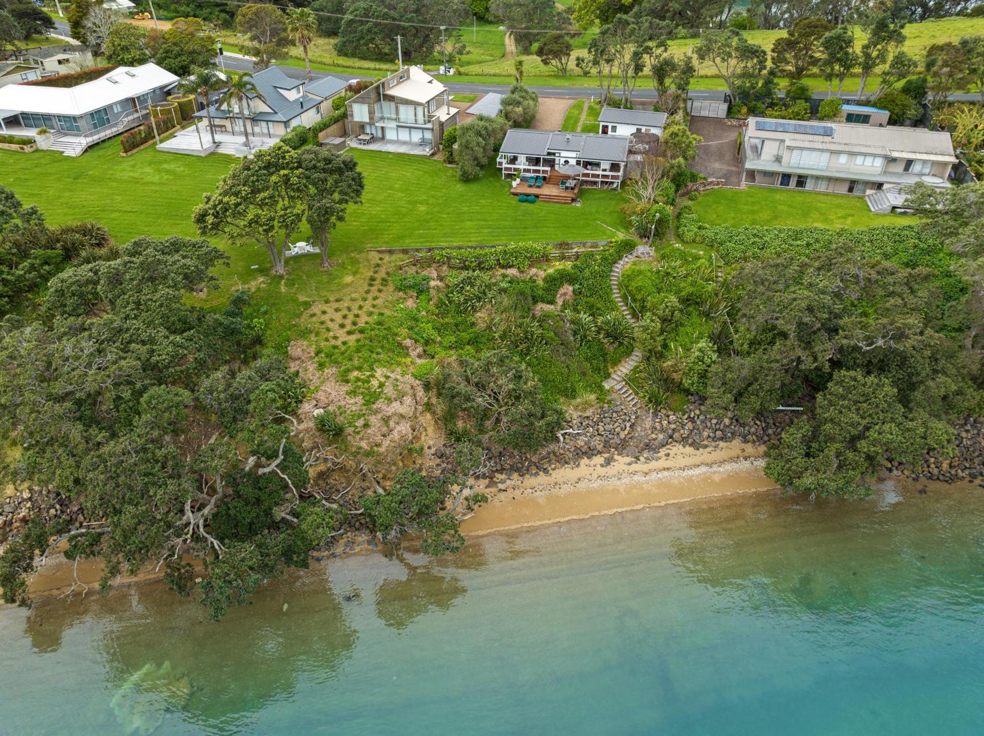 Peaceful Picnic Bay - Surfdale Holiday Home Exterior foto